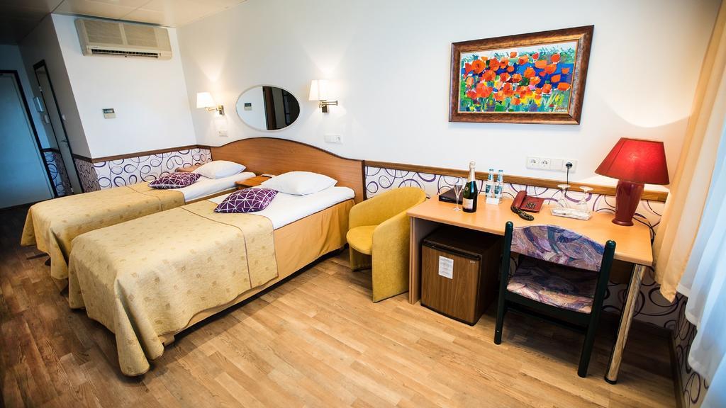 Hestia Hotel Susi Tallinn Exterior photo